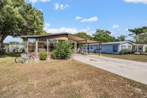 8304 WEATHERFORD AVENUE, BROOKSVILLE, FL 34613 - MLS#MFRTB8431723