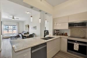 200 4TH AVENUE, ST PETERSBURG, FL 33701 - MLS#MFRTB8431758