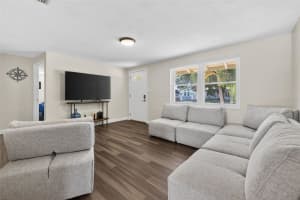 543 84TH AVENUE, ST PETERSBURG, FL 33702 Sold 11/26/25