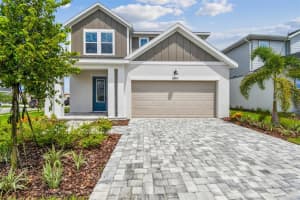 10645 Crescent Creek Xing, PARRISH
