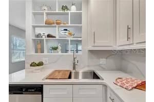 2450 40TH AVENUE, ST PETERSBURG, FL 33714 - MLS#MFRTB8431850