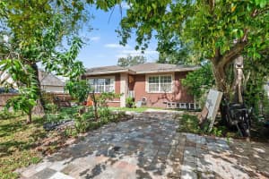 103 Nw 5th St, MULBERRY