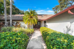 12601 FRANK DRIVE, SEMINOLE, FL 33776 - MLS#MFRTB8431890