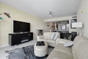 3000 OASIS GRAND BOULEVARD, FORT MYERS, FL 33916 - MLS#MFRTB8431956