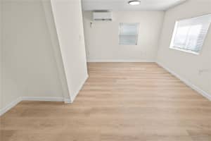 8738 TANGERINE PLACE, TAMPA, FL 33617 - MLS#MFRTB8431972