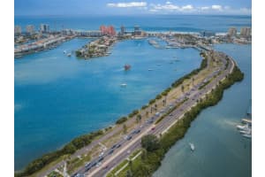 31 ISLAND WAY, CLEARWATER BEACH, FL 33767 - MLS#MFRTB8432005