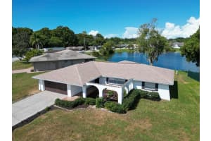 7525 BIRDWOOD COURT, NEW PORT RICHEY, FL 34653 - MLS#MFRTB8432012