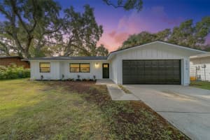 2079 Charter Oaks Dr, CLEARWATER