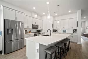 5923 SILVER SUN DRIVE, APOLLO BEACH, FL 33572 - MLS#MFRTB8432101