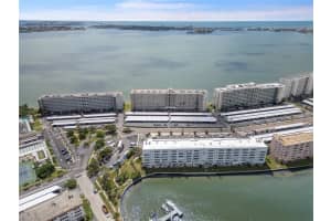 5925 Shore Blvd S #215, GULFPORT