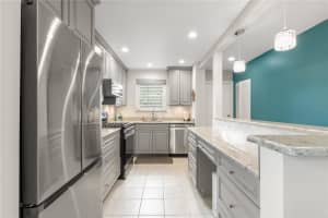 5925 SHORE BOULEVARD, GULFPORT, FL 33707 - MLS#MFRTB8432104