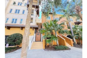 100 4th Ave S #203, ST PETERSBURG