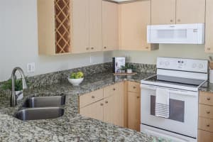 100 4TH AVENUE, ST PETERSBURG, FL 33701 Sold 11/21/25