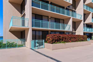 1 KEY CAPRI #102E, TREASURE ISLAND, FL 33706 - MLS#MFRTB8432178
