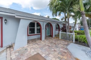 10038 84TH STREET, SEMINOLE, FL 33777 - MLS#MFRTB8432182