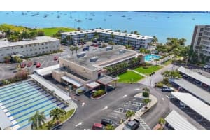 5925 SHORE BOULEVARD, GULFPORT, FL 33707 - MLS#MFRTB8432219