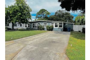 6710 KINGSWOOD DRIVE, ST PETERSBURG, FL 33702 - MLS#MFRTB8432262