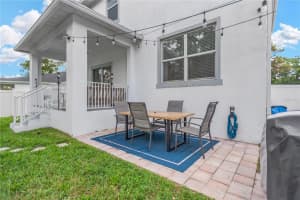 9422 ROME CIRCLE, TAMPA, FL 33612 - MLS#MFRTB8432379