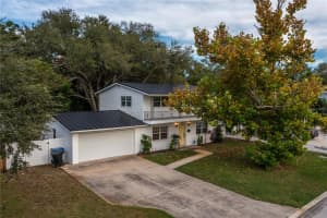 8477 14TH ST N, ST PETERSBURG, FL 33702 - MLS#MFRTB8432392