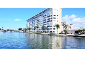 4750 COVE CIRCLE, ST PETERSBURG, FL 33708 - MLS#MFRTB8432461