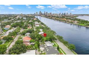 424 Channel Dr, Tampa, FL 33606, Sold 09/29/25