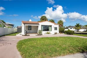 15804 REDINGTON DRIVE, REDINGTON BEACH, FL 33708 - MLS#MFRTB8432545