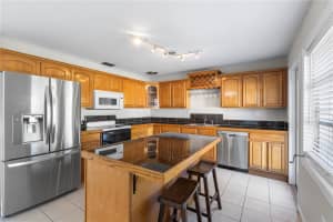 907 ECKLES DRIVE, TAMPA, FL 33612 - MLS#MFRTB8432563