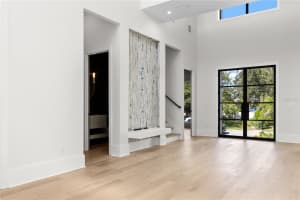 944 31ST TERRACE, ST PETERSBURG, FL 33704 - MLS#MFRTB8432569
