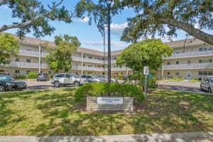 2440 WORLD PARKWAY BOULEVARD, CLEARWATER, FL 33763 - MLS#MFRTB8432599