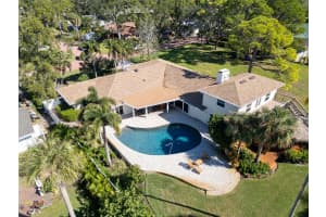 1100 FRIENDLY WAY, ST PETERSBURG, FL 33705 - MLS#MFRTB8432607