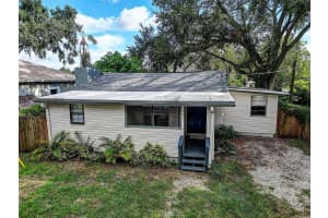 303 130TH AVENUE, TAMPA, FL 33612 - MLS#MFRTB8432611