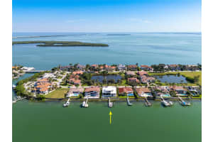 5237 61ST AVENUE, ST PETERSBURG, FL 33715 - MLS#MFRTB8432616