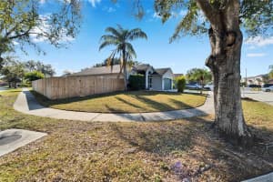 11225 SCOTCHWOOD DRIVE, RIVERVIEW, FL 33579 - MLS#MFRTB8432619