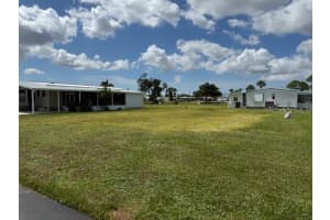 236 LA ROSAS, NORTH PORT, FL 34287 - MLS#MFRTB8432638