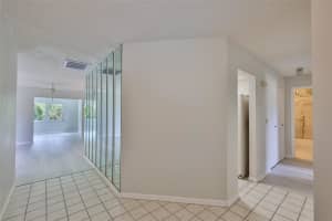 2026 HAWKHURST CIRCLE, SUN CITY CENTER, FL 33573 - MLS#MFRTB8432667
