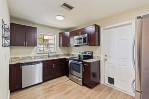 3911 12TH AVENUE, ST PETERSBURG, FL 33713 - MLS#MFRTB8432700