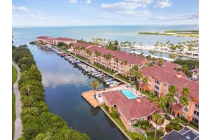 5000 CULBREATH KEY WAY, TAMPA, FL 33611 - MLS#MFRTB8432784