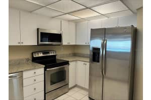 1340 GULF BOULEVARD, CLEARWATER BEACH, FL 33767 - MLS#MFRTB8432789