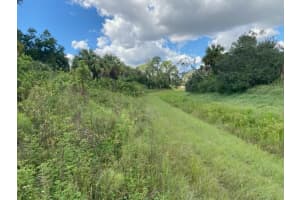 2563 SCENIC ROAD, NORTH PORT, FL 34288 Sold 12/05/25