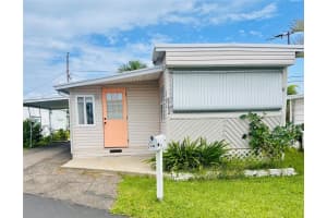 8792 44TH AVENUE, ST PETERSBURG, FL 33709 - MLS#MFRTB8432826