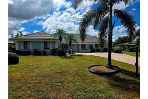 1936 NEW BEDFORD DRIVE, SUN CITY CENTER, FL 33573 - MLS#MFRTB8432915