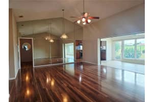 1936 NEW BEDFORD DRIVE, SUN CITY CENTER, FL 33573 - MLS#MFRTB8432915