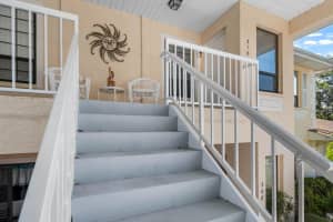 310 KELSEY WAY, SUN CITY CENTER, FL 33573 - MLS#MFRTB8432930