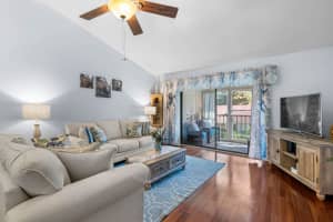 310 KELSEY WAY, SUN CITY CENTER, FL 33573 - MLS#MFRTB8432930