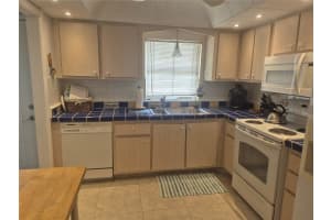 4750 COVE CIRCLE, ST PETERSBURG, FL 33708 - MLS#MFRTB8432932