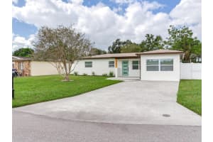 2542 KNOLLWOOD STREET, TAMPA, FL 33614 - MLS#MFRTB8432954