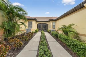 307 BLUEWATER FALLS COURT, APOLLO BEACH, FL 33572 - MLS#MFRTB8432955