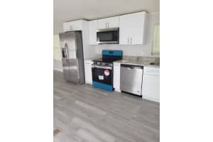 848 CENTER AVENUE, BRANDON, FL 33511 - MLS#MFRTB8432993