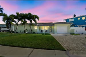 15302 HARBOR DRIVE, MADEIRA BEACH, FL 33708 - MLS#MFRTB8433038