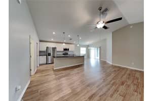 MLS# MFRTB8433108, Palmetto, Florida 34221